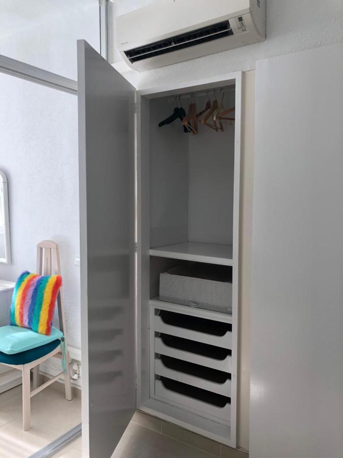 Home Away In The Heart Of Town Torremolinos Ngoại thất bức ảnh