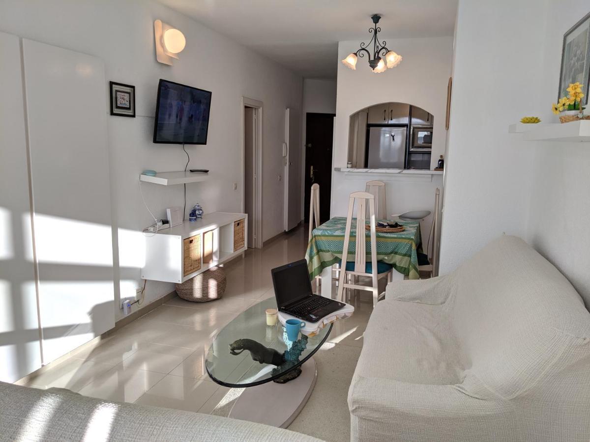 Home Away In The Heart Of Town Torremolinos Ngoại thất bức ảnh